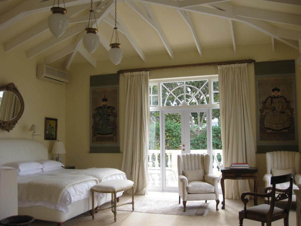 Colona Castle Hotel Lakeside Room photo